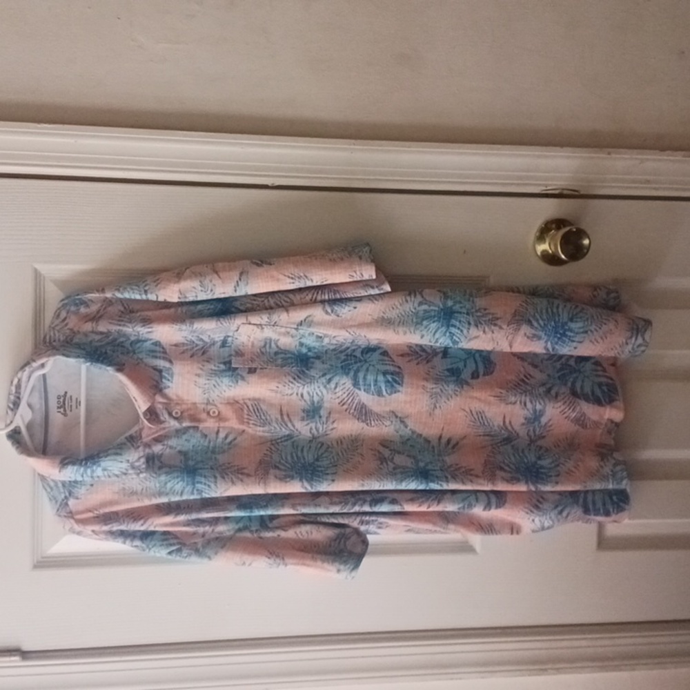 Izod saltwater XXL orange and blue.